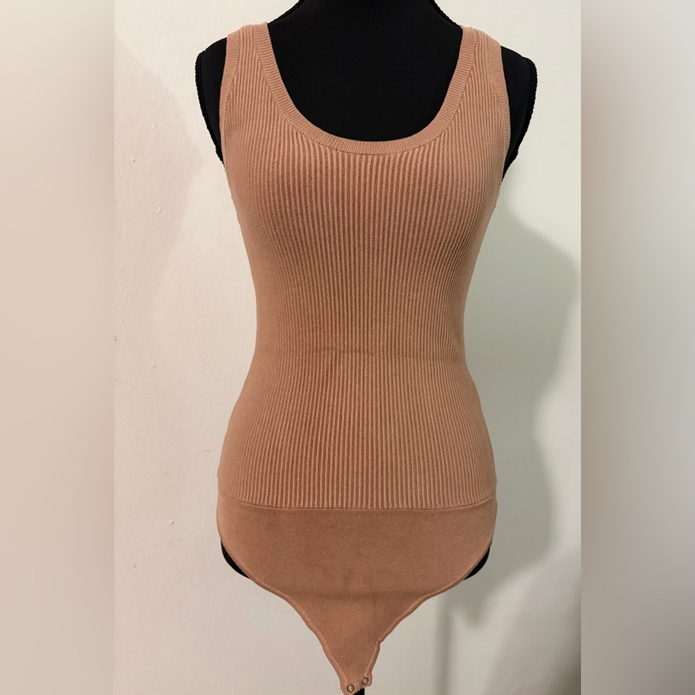 Abercrombie & Fitch brown sleeves sweater bodysuit